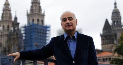 Maximino Zumalave dirige el último concierto como director asociado de la Real Filharmonía de Galicia