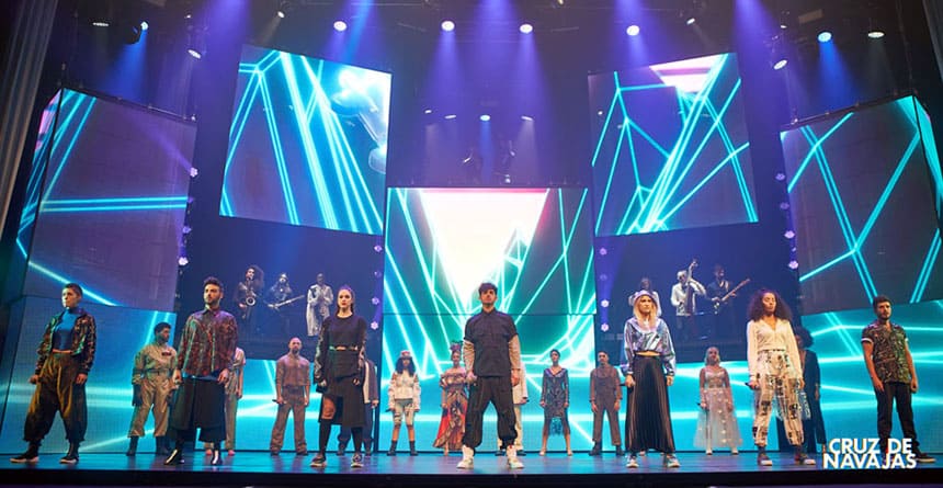 El Teatro Arriaga estrena Cruz de Navajas, el impactante espectáculo con música de Mecano El Teatro Arriaga estrena Cruz de Navajas, el impactante espectáculo con música de Mecano