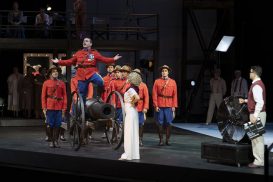 La producción L’elisir d’amore de Ópera de Tenerife se estrena en el Teatro Comunale di Bologna de Italia L’elisir d’amore de Ópera de Tenerife