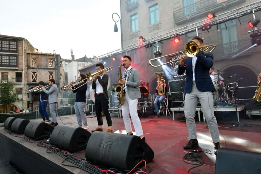 El concierto de Carlos Núñez clausura la VIII edición de IKFEM en la Catedral de Tui