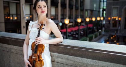 La violinista María Dueñas, Premio 'El Ojo Crítico' de RNE de Música Clásica