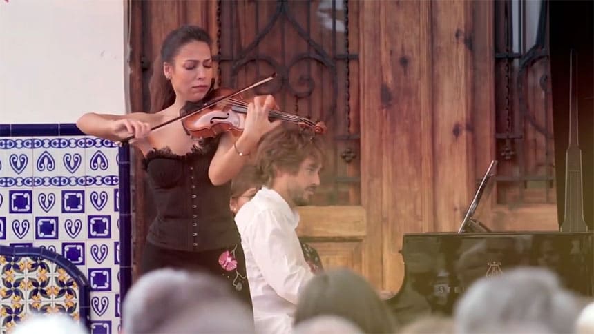 La violinista Leticia Moreno y el pianista Antonio Galera ofrecen un concierto de música de cámara en La Beneficencia