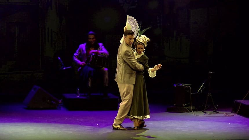 El grupo argentino «La Porteña» propone tango, vals criollo, milonga, malambo y candombe, en su nuevo espectáculo