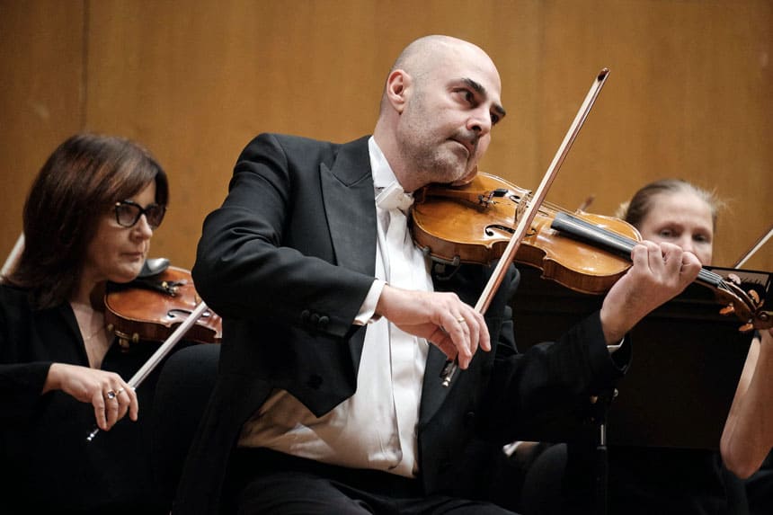 La Real Filharmonía de Galicia celebra su tradicional concierto de la noche de Reyes, bajo la batuta del Maestro Paul Daniel