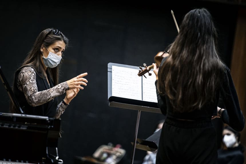 Leticia Moreno inicia su residencia en el Palau de la Música con una masterclass y un concierto
