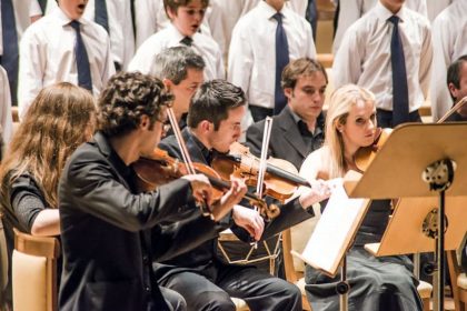 Camerata Antonio Soler – Antonio Vivaldi: Gloria in Excelsis Deo