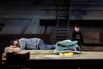 Allan Clayton (Peter Grimes), Saul Esgueva (niños)