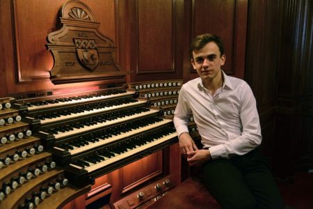 Cindy Castillo inaugura Bach Vermut 2026-27 del CNDM Thomas Ospital