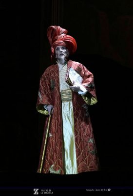 Enrique Viana como el Visir Abedul