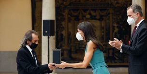 Pepe-Habichuela-Medalla-de-Oro-al-Mérito-en-las-Bellas-Artes