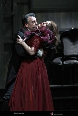 Sondra Radvanovsky (Floria Tosca), Carlos Álvarez (Barón Scarpia)