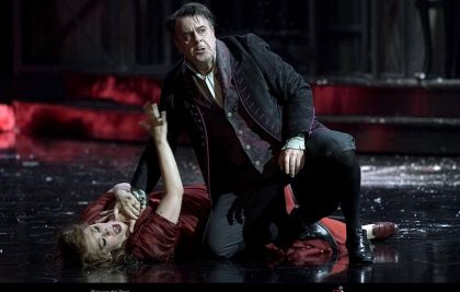 Sondra Radvanovsky (Floria Tosca), Carlos Álvarez (Barón Scarpia)