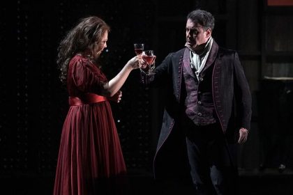 Sondra Radvanovsky (Floria Tosca), Carlos Álvarez (Barón Scarpia)