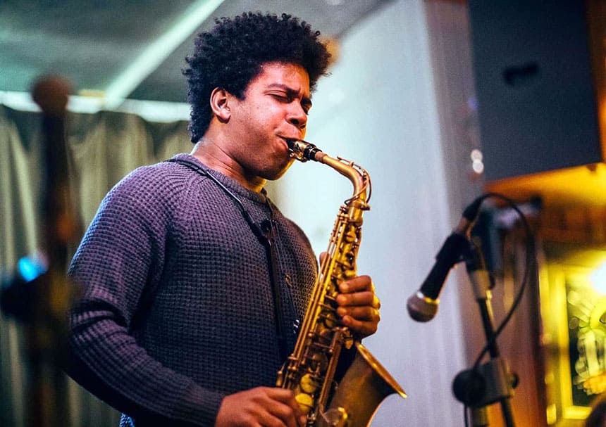 El joven saxofonista César Filiú Douglas se impone en las IV Residencias de Jazz de Condeduque