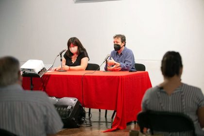 Teresa Bueso y Joan Enric Lluna en la prsentación