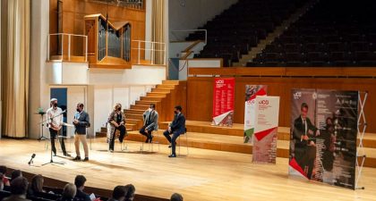 La Orquesta Ciudad de Granada presenta su temporada 2021/2022 y anuncia el nombramiento de Christian Zacharias