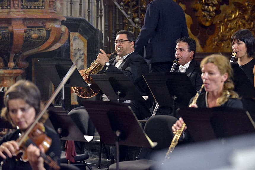 La Real Filharmonía de Galicia ofrece un concierto gratuito en la iglesia de San Martín Pinario