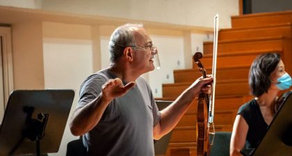 Orquesta Ciudad de Granada, comienza la temporada 2021/22 con Gordan Nikolic y Lina Tur Bonet