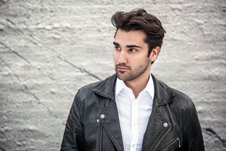 Jonathan Tetelman – © Stephen Howard Dillon