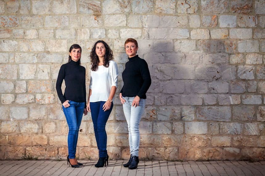 Alenza Trío llena el Almudín de música vocal de Falla, García Abril, Fauré, Sonia Megías o Matilde Salvador