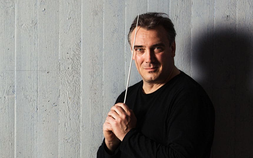Jaime Martín dirige la Orquesta Nacional de España con obras de Schuman y Dvořák