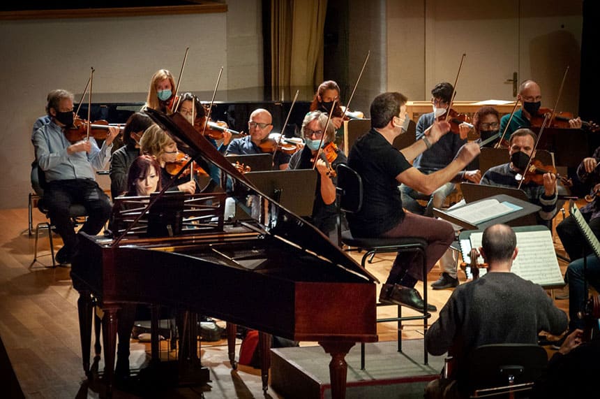 La Orquesta Ciudad de Granada lleva «El arte de contar historias» de Granada a Cádiz y Jaén La Orquesta Ciudad de Granada lleva «El arte de contar historias» de Granada a Cádiz y Jaén