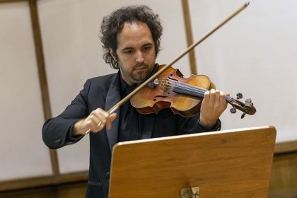 Jesús Reina ofrece un recital en Bulgaria con Lyudmil Angelov en el 30º aniversario del Instituto Cervantes Jesús Reina