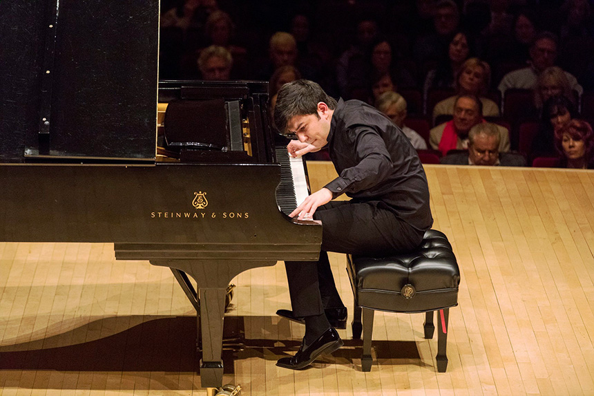 Rapsodia sobre un Tema de Paganini, de Rachmaninov, con el pianista Behzod Abduraimov y Jaime Martín