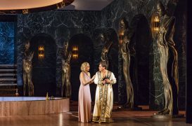 Opera de Laussane – © Alan Humerose