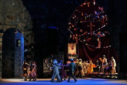 Entre Sevilla y Triana – Teatro de la Zarzuela