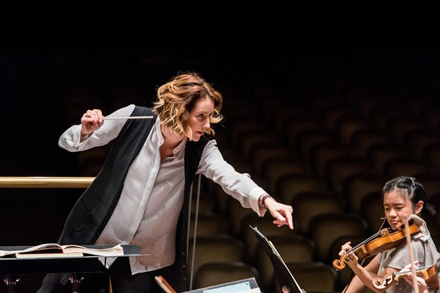 La directora Alondra de la Parra presenta el Festival PAAX GNP de México