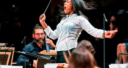 Clásica, turntablism, circo, teatro y humor en #esVITAL de la Orquesta Ciudad de Granada