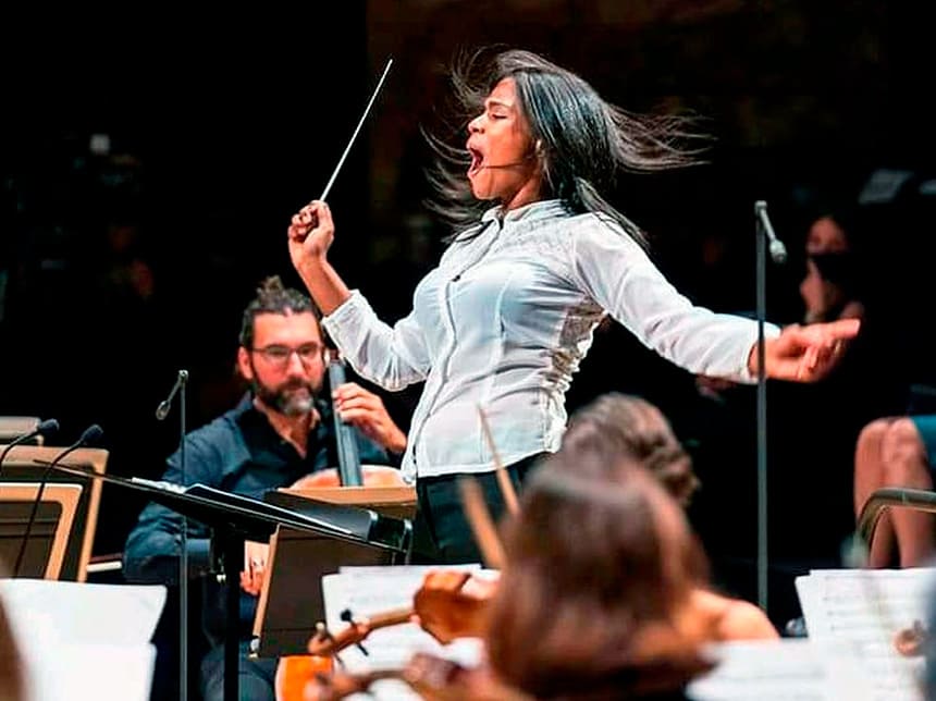 Clásica, turntablism, circo, teatro y humor en #esVITAL de la Orquesta Ciudad de Granada