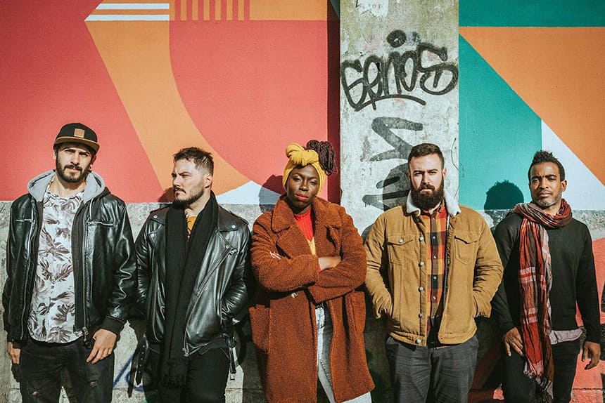 Soul y R&B en ‘Las noches del Monumental’ con el grupo ‘Deb E and The B’