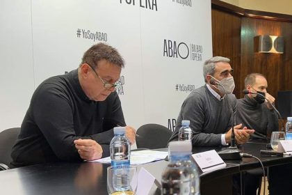 Presentación de Alzira en rueda de prensa