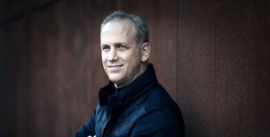 Carlos-Miguel-Prieto-335-credit-Benjamin-Ealovega-colour-hi-res - -CMP,-6-Nov-2017