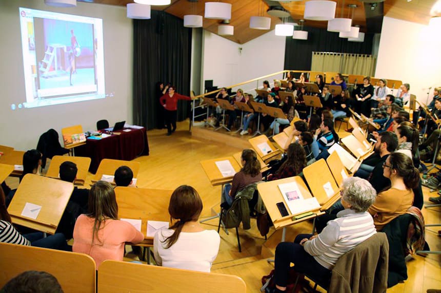 El Liceu hace un “salto al futuro” con una temporada 22/23 que “seguirá haciendo historia”