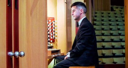Juan Luis Bardón presenta su recital de fin de carrera en la especialidad de Órgano en el Auditorio Alfredo Kraus