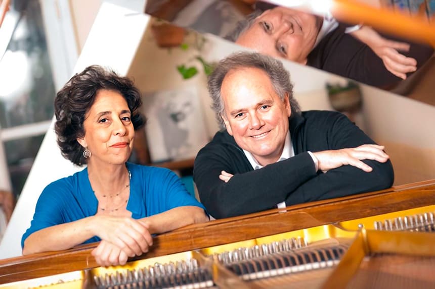 Piano a cuatro manos: Un concierto del Dúo Alonso de Preteau en la SGAE
