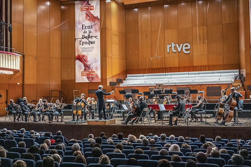 El Teatro Monumental acogió el II Concierto RTVE-Seguridad Vital a beneficio de las víctimas de tráfico