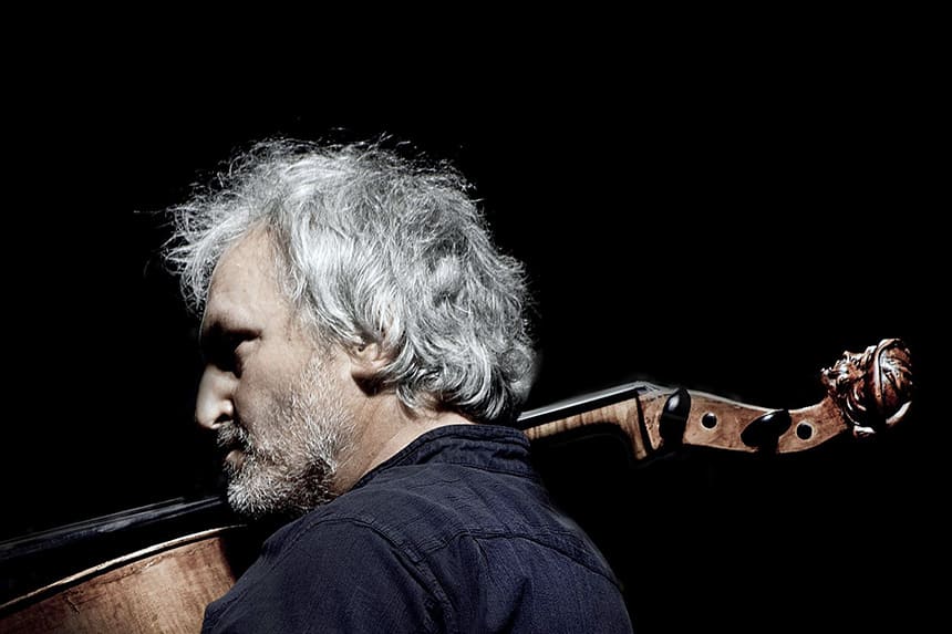 El reto de Mario Brunello en el X Festival Bachcelona: Interpretar sonatas y partitas con violonchelo piccolo
