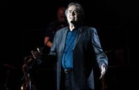 Joan Manuel Serrat en Peralada – © Miquel González