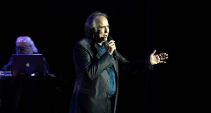 Serrat brinda una última noche para la historia en el Festival Castell de Peralada