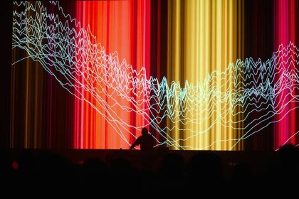 Alva Noto – UNIEQAV LIVE TOKYO – © Nikolaus Brade