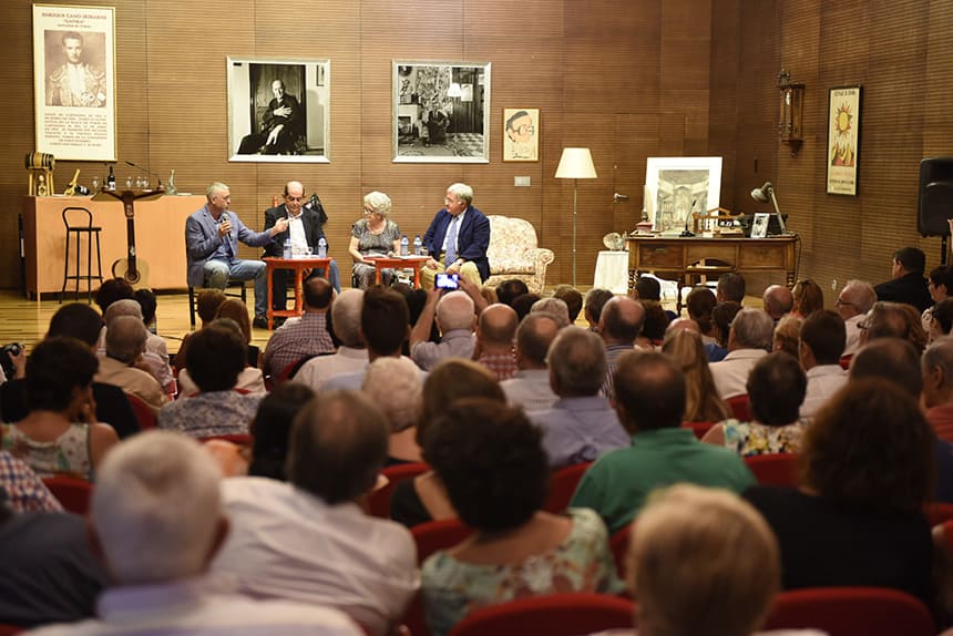 «Cante en la calle», presentaciones de libros y entrega de galardones en la agenda cultural del Cante de las Minas