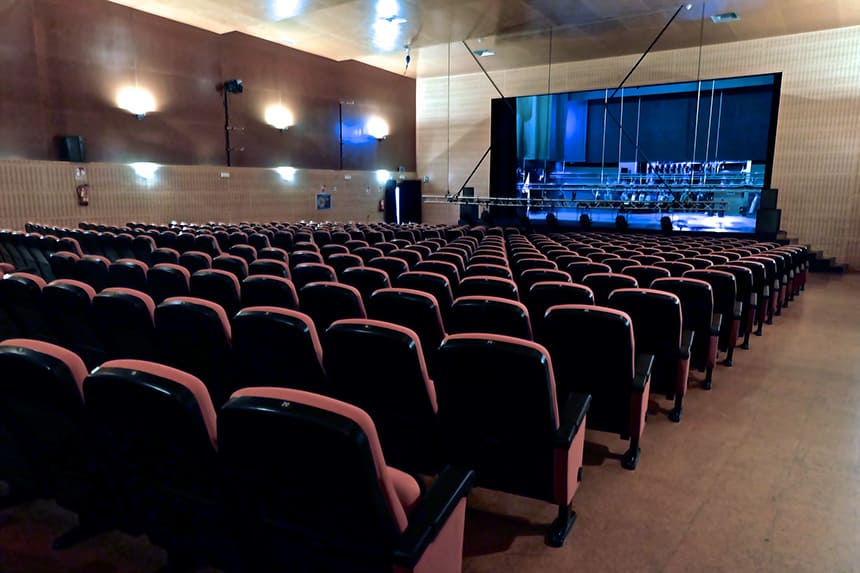 Recta final de Escenas de Verano con música, títeres, clowns, teatro de calle, circo y cine en las plazas de la región