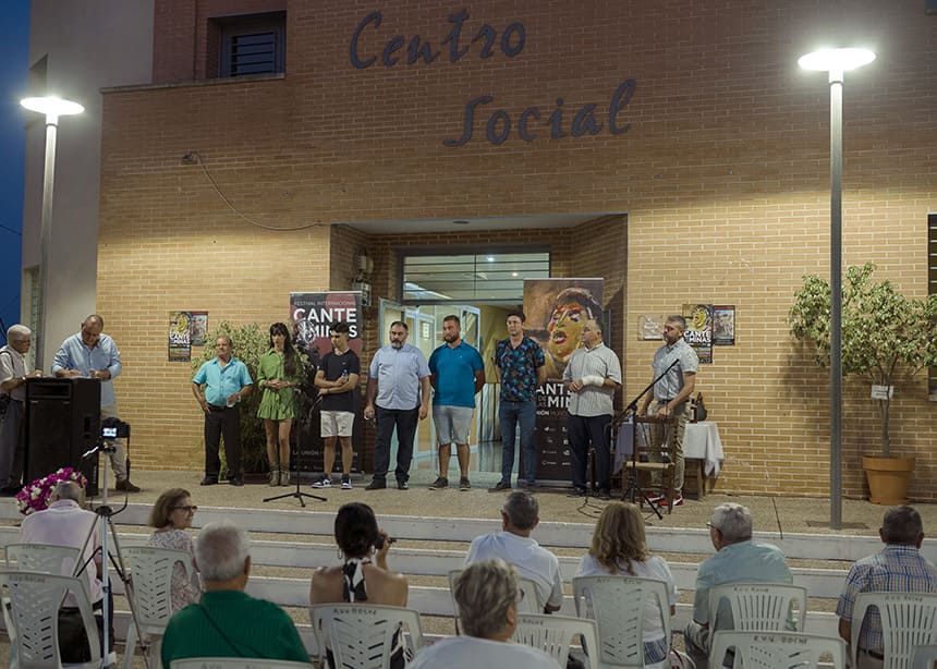 Seis troveros clasificados para disputarse el trofeo «Ángel Cegarra» en el IV Certamen «Pascual García Mateos» Seis troveros clasificados para disputarse el trofeo «Ángel Cegarra» en el IV Certamen «Pascual García Mateos»