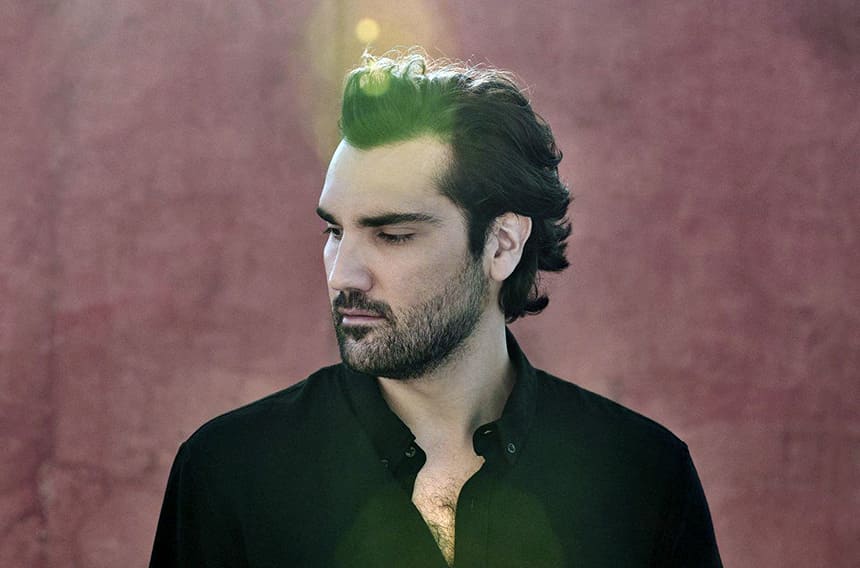 El tenor Jonathan Tetelman será la voz protagonista en el concierto “A la lluna de València”