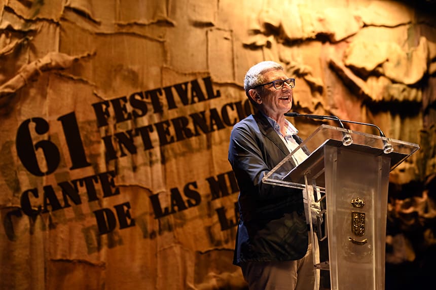 José Manuel Pérez Tornero fusiona el Cante de las Minas y la radiotelevisión pública