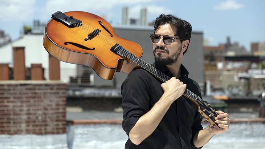 El virtuoso de la guitarra Pasquale Grasso Rinde homenaje a Bird y Diz con Be-Bop! El virtuoso de la guitarra Pasquale Grasso Rinde homenaje a Bird y Diz con Be-Bop!